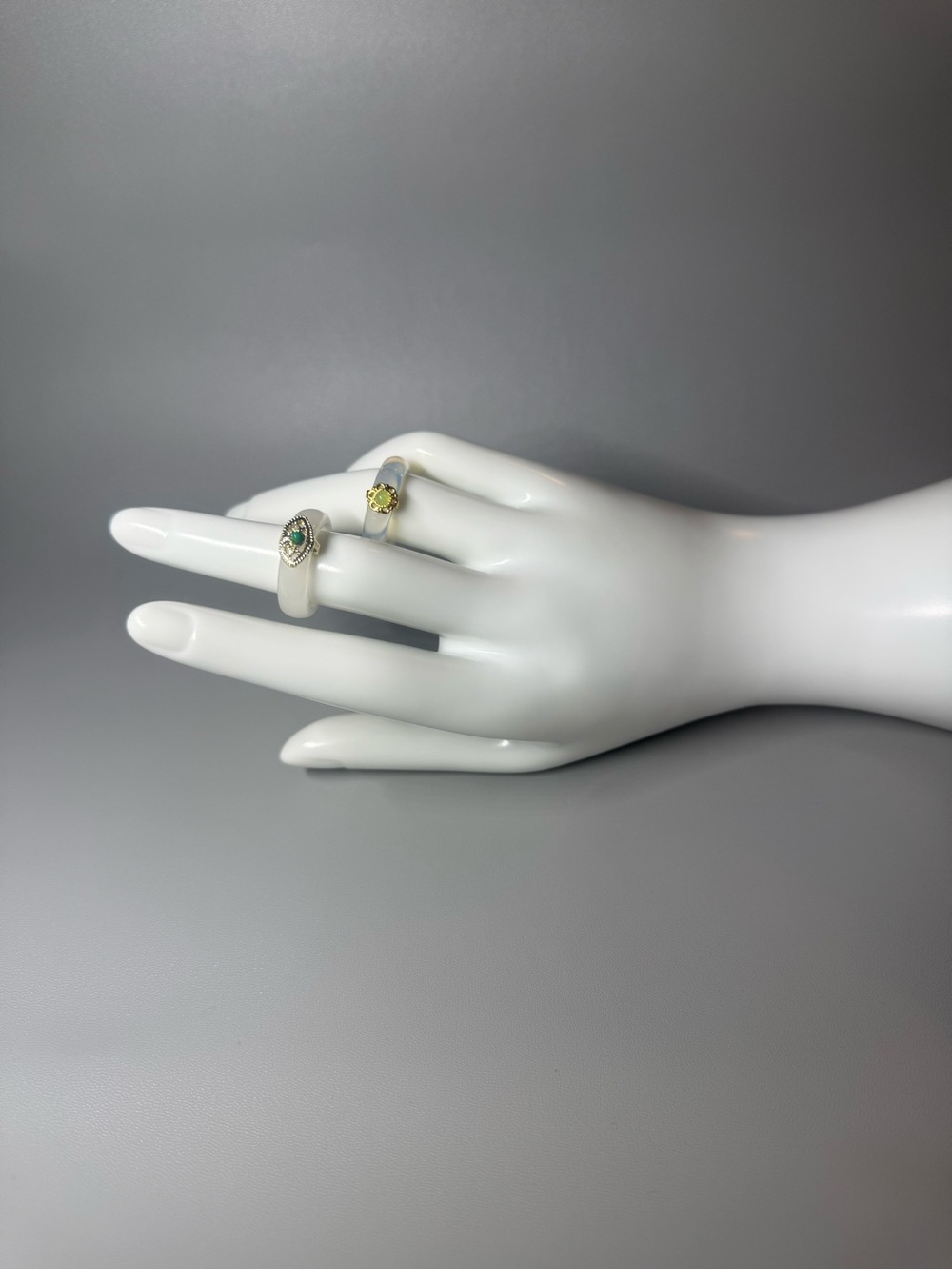 Elegant Green and Yellow Gemstone Ring Set - Women's Jewelry